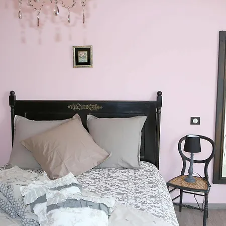 Bed & Breakfast Aux Pierres Magiques Saint-Laurent-de-Chamousset